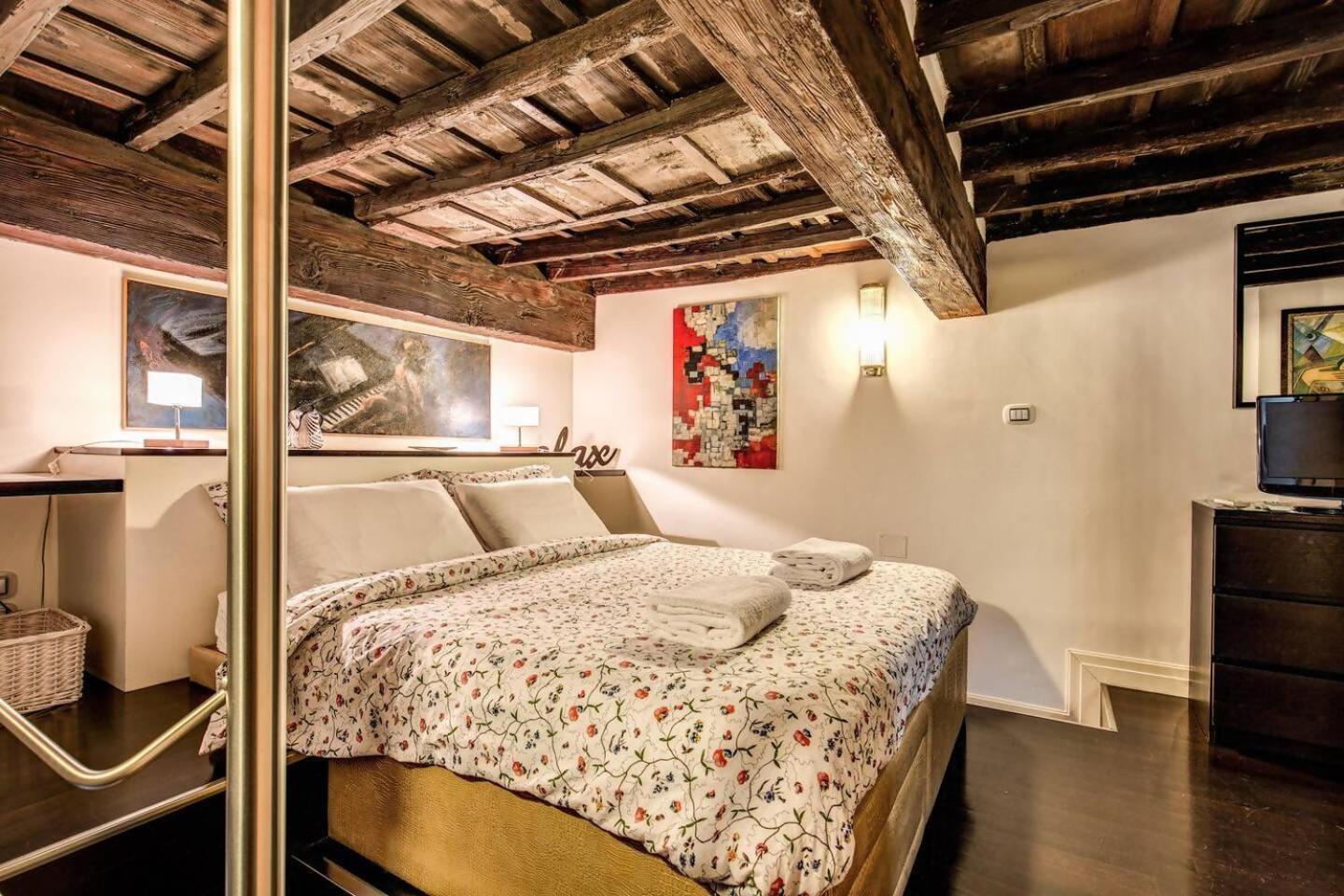 Spacious Flat By Piazza Navona Rome Exterior photo