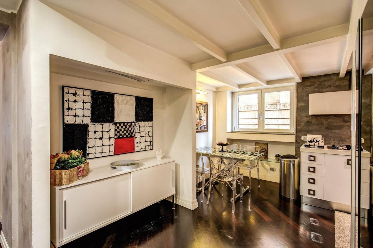 Spacious Flat By Piazza Navona Rome Exterior photo