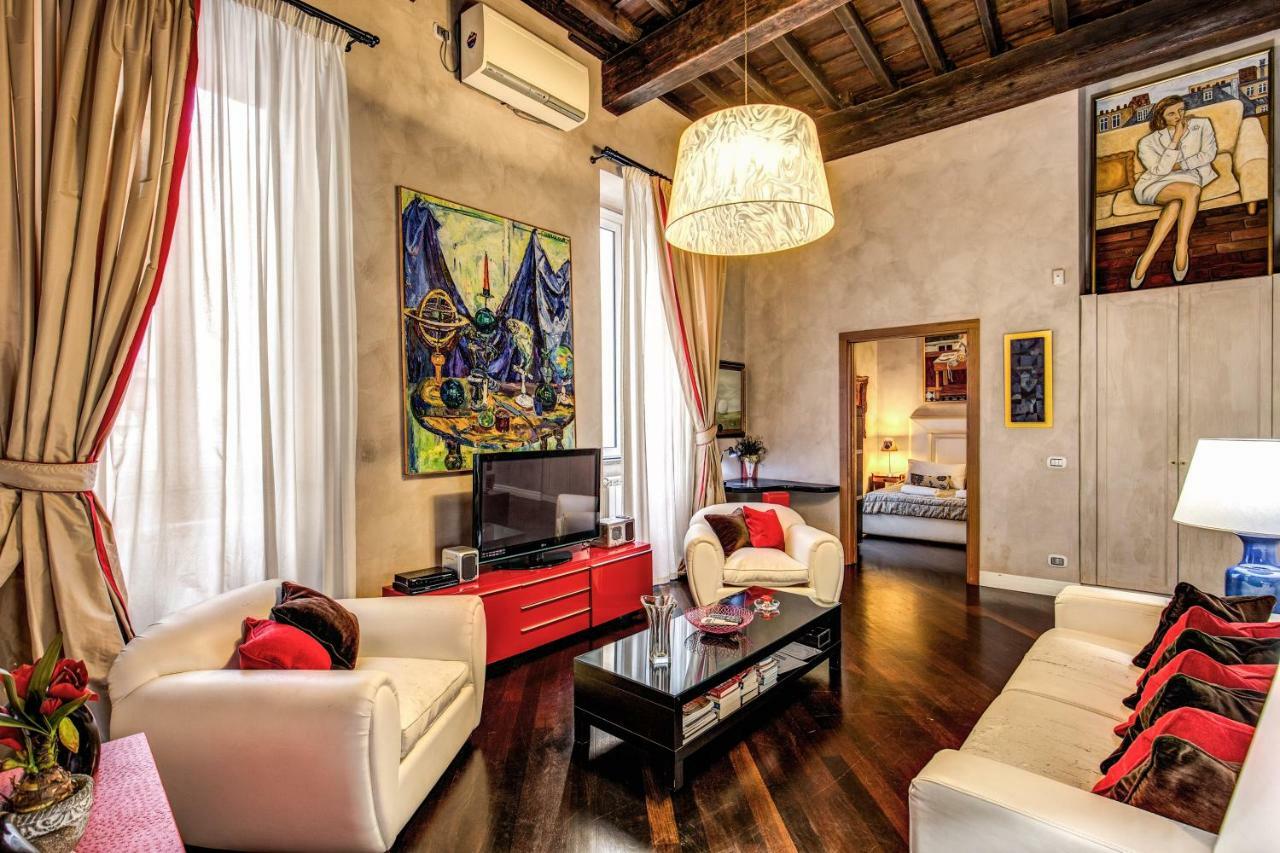 Spacious Flat By Piazza Navona Rome Exterior photo
